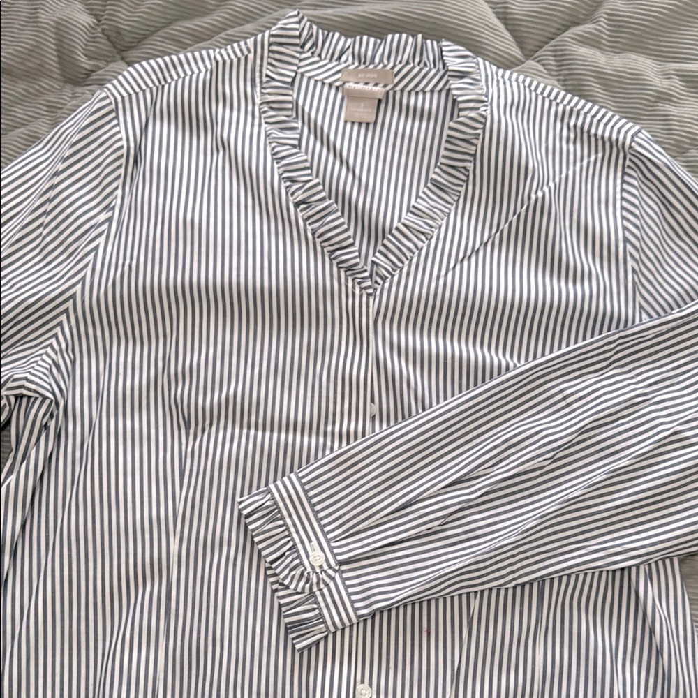 Chico's Blue and White Striped Button Down No Iron Shirt wRuffle Detail